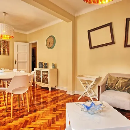 Almirante 3 By Interhome ליסבון