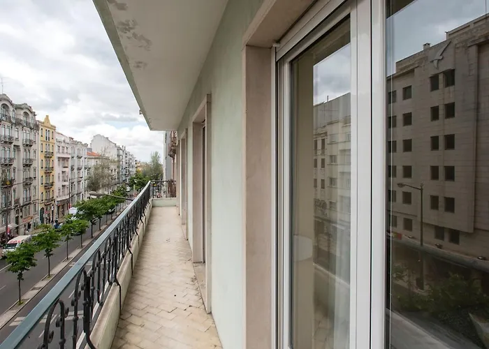 Almirante 3 By Interhome * Лиссабон